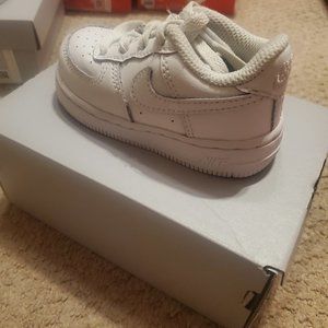 Force 1 LE (TD)